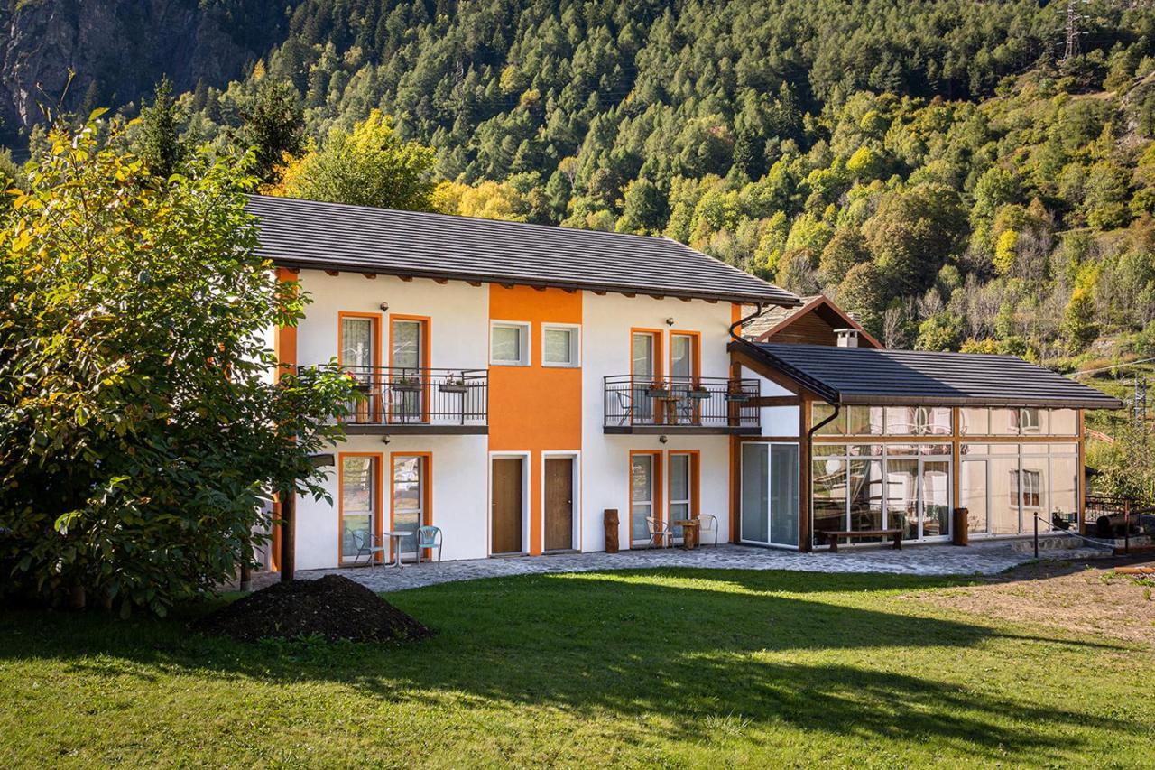 Hostel - Bormio - Livigno - Santa Caterina - Stelvio Sondalo Exterior photo