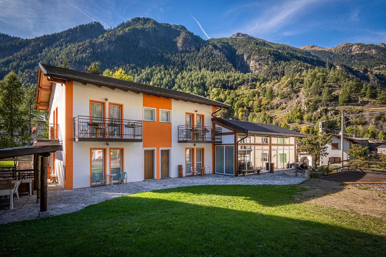 Hostel - Bormio - Livigno - Santa Caterina - Stelvio Sondalo Exterior photo