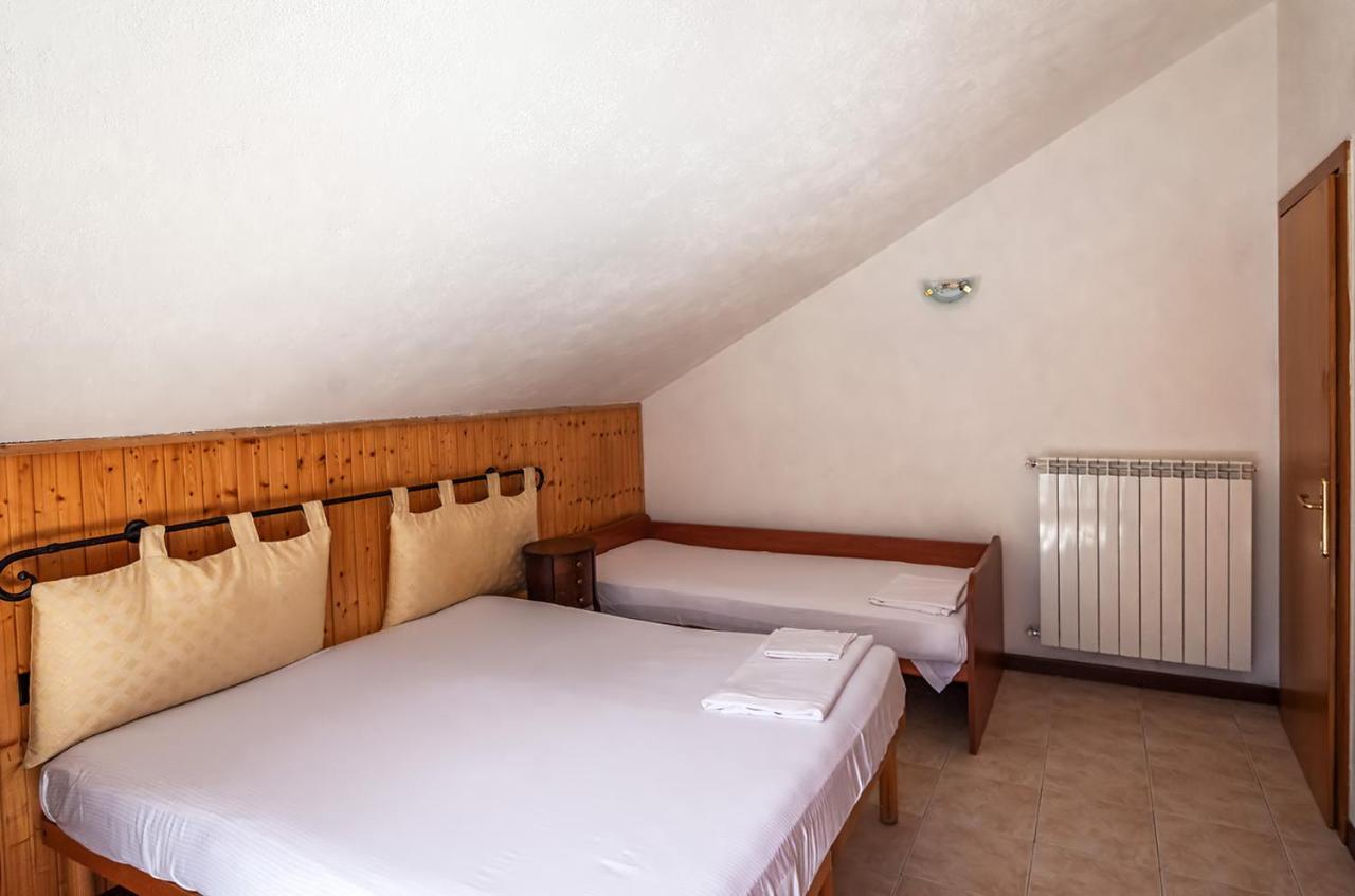 Hostel - Bormio - Livigno - Santa Caterina - Stelvio Sondalo Exterior photo